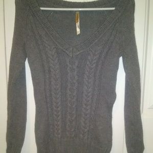 Grey Aeropostale sweater